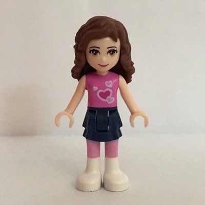 Figurine Olivia - Dark Pink Top, Dark Blue Skirt du set 3065