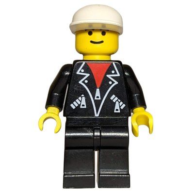 Minifigurka Man, Black Jacket over Red Shirt, Black Legs, White Cap z zestawu 2234