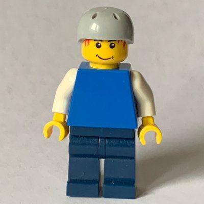 Figurine Man, Plain Blue Torso with White Arms, Dark Blue Arms, Light Bluish Gray Helmet du set 7687