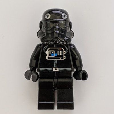 Figurine TIE Pilot, Plain Legs, Plain Reddish Brown Head du set 10131