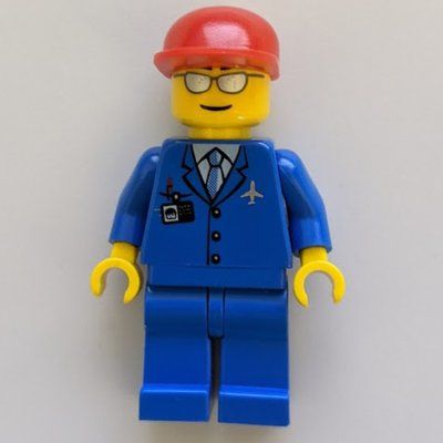 Figurine Pilot, Blue Jacket with Plane Logo and Blue Tie, Red Cap, Sunglasses du set 7904