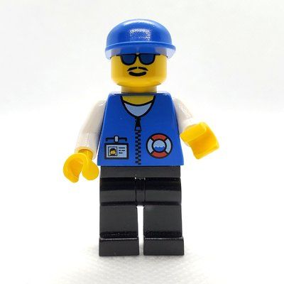 Figurine Coast Guard, Blue Jacket with Zipper and ID Badge, Blue Cap, Blue Sunglasses du set 6435