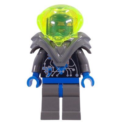 Minifigure Gypsy Moth / Navigator Sharp with Shoulder Armor from set 6907
