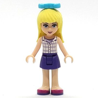 Minifigurka Stephanie - White Plaid Top, Dark Purple Skirt, Medium Azure Bow in Hair z zestawu 41029