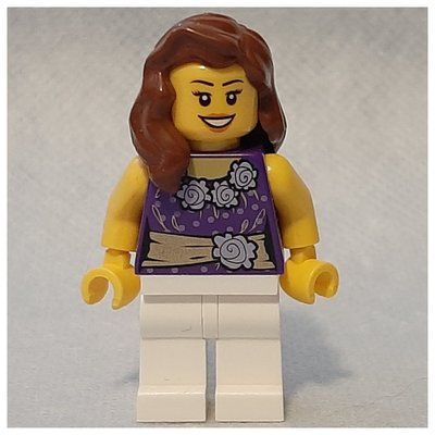 Figurine Dark Purple Torso, White Legs, Reddish Brown Hair du set 4625