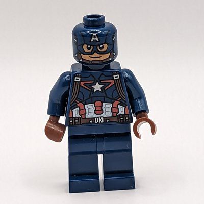 Figurine Captain America with Dark Blue Suit and Mask du set 76032