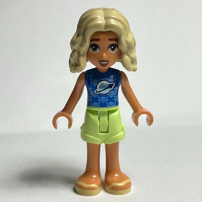 Minifigure Nova - Blue Top, Tan Shorts del set 42603