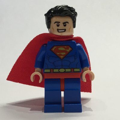 Minifigura Superman del set 76096