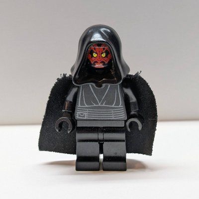Figurine Darth Maul, Black Hood and Cape, Pouch on Belt du set 5004606