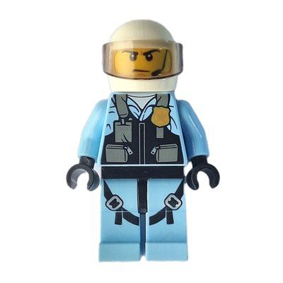 Minifiguur Policeman, Black Vest with Badge and Pouches over Bright Light Blue Shirt, White Helmet with Visor uit set 30367
