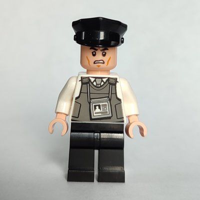 Figurine Arkham Asylum Guard, Black Hat du set 76138