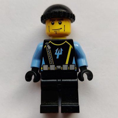 Minifigurka Aquaraider Diver with Black Hat z zestawu 7776