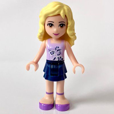 Figurine Danielle - Lavender Top, Dark Blue Skirt du set 41006