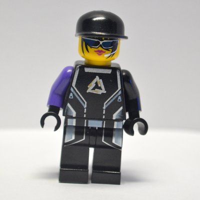Minifigura Radia (Alpha Team) del set 4746
