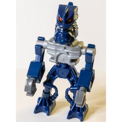 Minifigur Piraka Vezok aus Set 8894