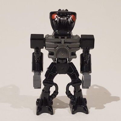 Minifiguur Barraki Mantax with Pearl Dark Gray Torso uit set 8925