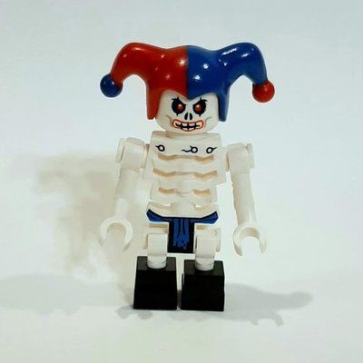 Minifigure Krazi del set 2260