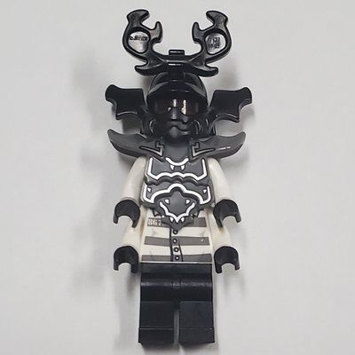 Figurine Giant Stone Warrior du set 70591