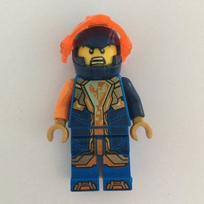 Figurine Clay Moorington with Tran-Orange Visor du set 72004