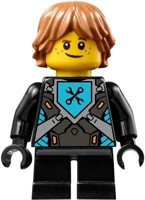 Figurine Robin Underwood with Short Legs and Hair du set 70357