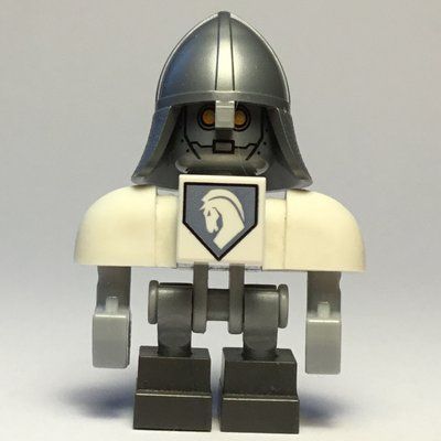 Minifigure Lance Bot with Silver Helmet from set 70312