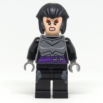 Minifiguur Karai with Bright Light Yellow and Black Hair uit set 79118