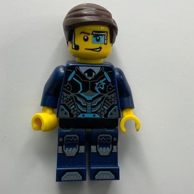 Minifiguur Agent Curtis Bolt uit set 70171