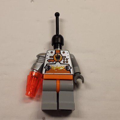 Minifigur Magma Drone aus Set 8971