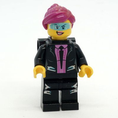 Minifigure Agent Caila Phoenix with Neck Braces from set 70165