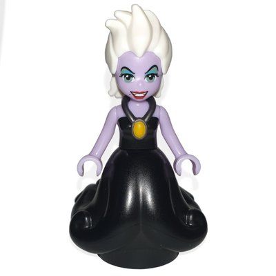 Figurine Ursula du set 41145