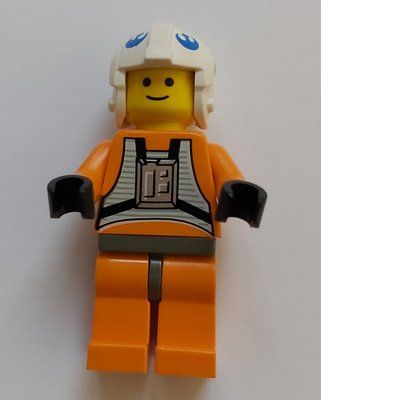 Minifiguur Dak Ralter, Yellow Skin, Dark Gray Hips uit set 7130