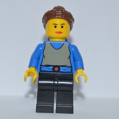 Minifigure Padme Amidala / Naberrie, Yellow Skin from set 7131