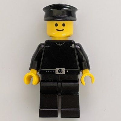 Minifiguur Imperial Shuttle Pilot with Yellow Skin uit set 7166