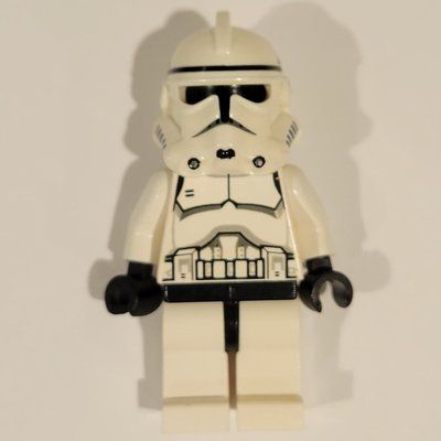 Figurine Clone Trooper, Phase II Armor, Plain Black Head, Dotted Mouth du set 8091