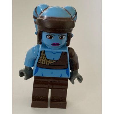 Figurine Aayla Secura, Medium Blue du set 8098