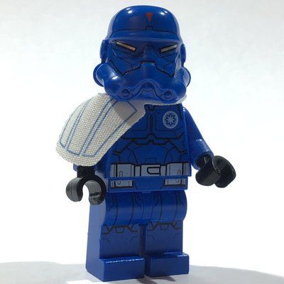 Minifigure Clone Trooper, Special Forces, Phase II Blue Armor del set 75018