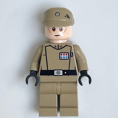Minifiguur Imperial Officer / Captain / Commandant / Commander, Dark Tan Uniform uit set 75082