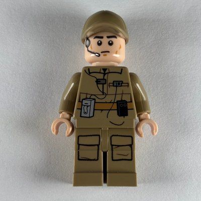 Minifigura Rebel Technician / Ground Crew, Dark Tan Uniform, Printed Headset del set 75175