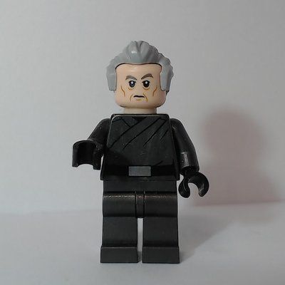Minifigure General Pryde from set 75256