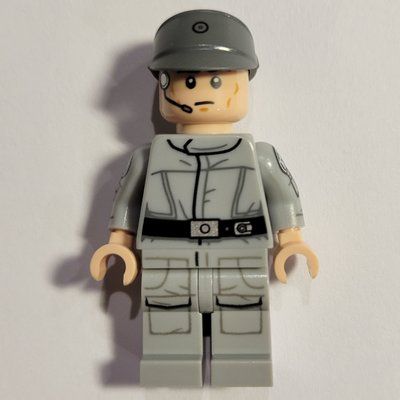 Figurine Imperial Crew, Light Bluish Gray Uniform, Dark Bluish Gray Cap, Printed Arms du set 75252