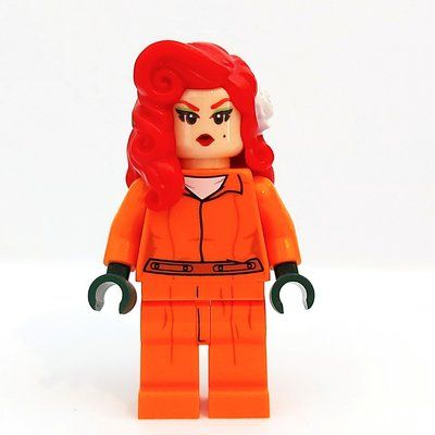 Figurine Poison Ivy in Prison Clothes du set 70912