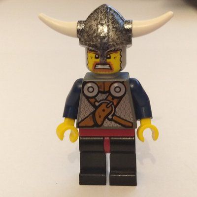 Figurine Viking Warrior - Armour, Belts, Dark Blue Arms, Black Legs du set 7020