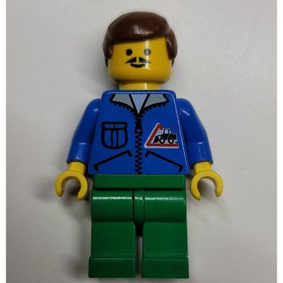 Figurine Man - Blue Jacket, Green Legs du set 4557