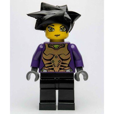 Figurine Hitomi in Gold Armor du set 8107