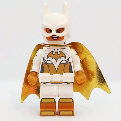 Minifigur Batgirl, White Suit (Disco Outfit) aus Set 70922