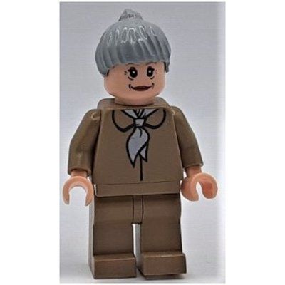 Figurine Aunt May in Dark Tan Outfit du set 4854