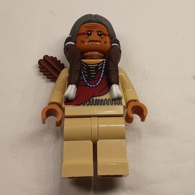 Minifigure Chief Big Bear from set 79110