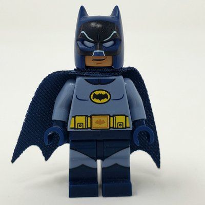 Figurine Batman, Sand Blue Suit, Dark Blue Cape and Cowl (60's TV Series) du set 76052