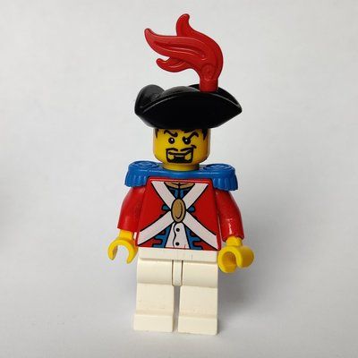 Minifigure Soldier (Imperial Soldier II) - Black Beard, Blue Epaulette, Red Plume del set 6243