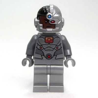 Minifigur Cyborg with Red and Orange Chest aus Set 76098